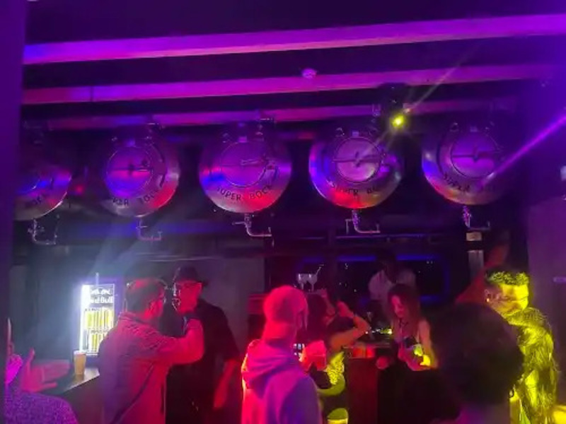 Pharmácia LGBT Club — fotografia 3